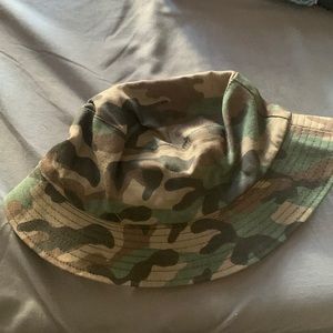 2 sides Bucket hat